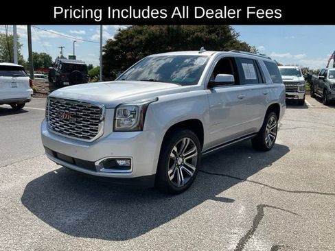 Used 2019 GMC Yukon Denali w/ Denali Ultimate Package AWD/4WD image 1