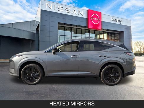 New 2025 Nissan Murano SV image 5