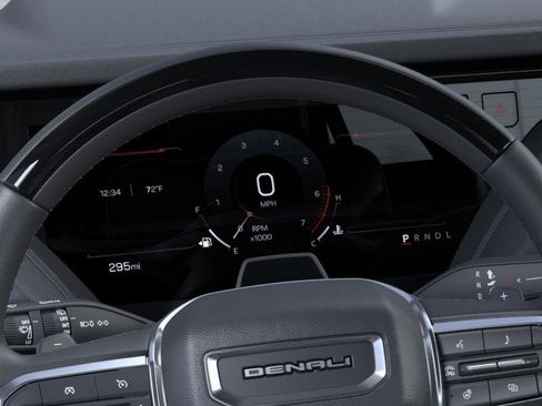 New 2026 GMC Yukon Denali w/ Denali Reserve Package AWD/4WD image 18