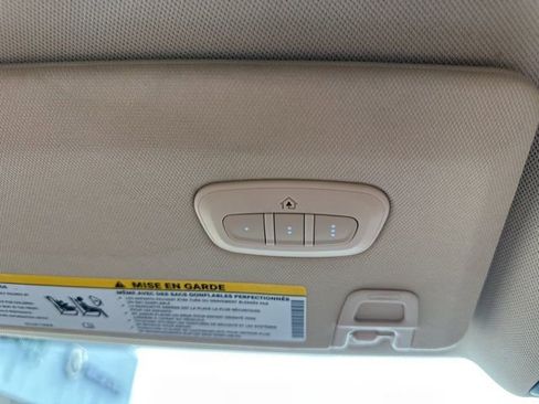 Used 2022 Jeep Grand Cherokee Limited image 23