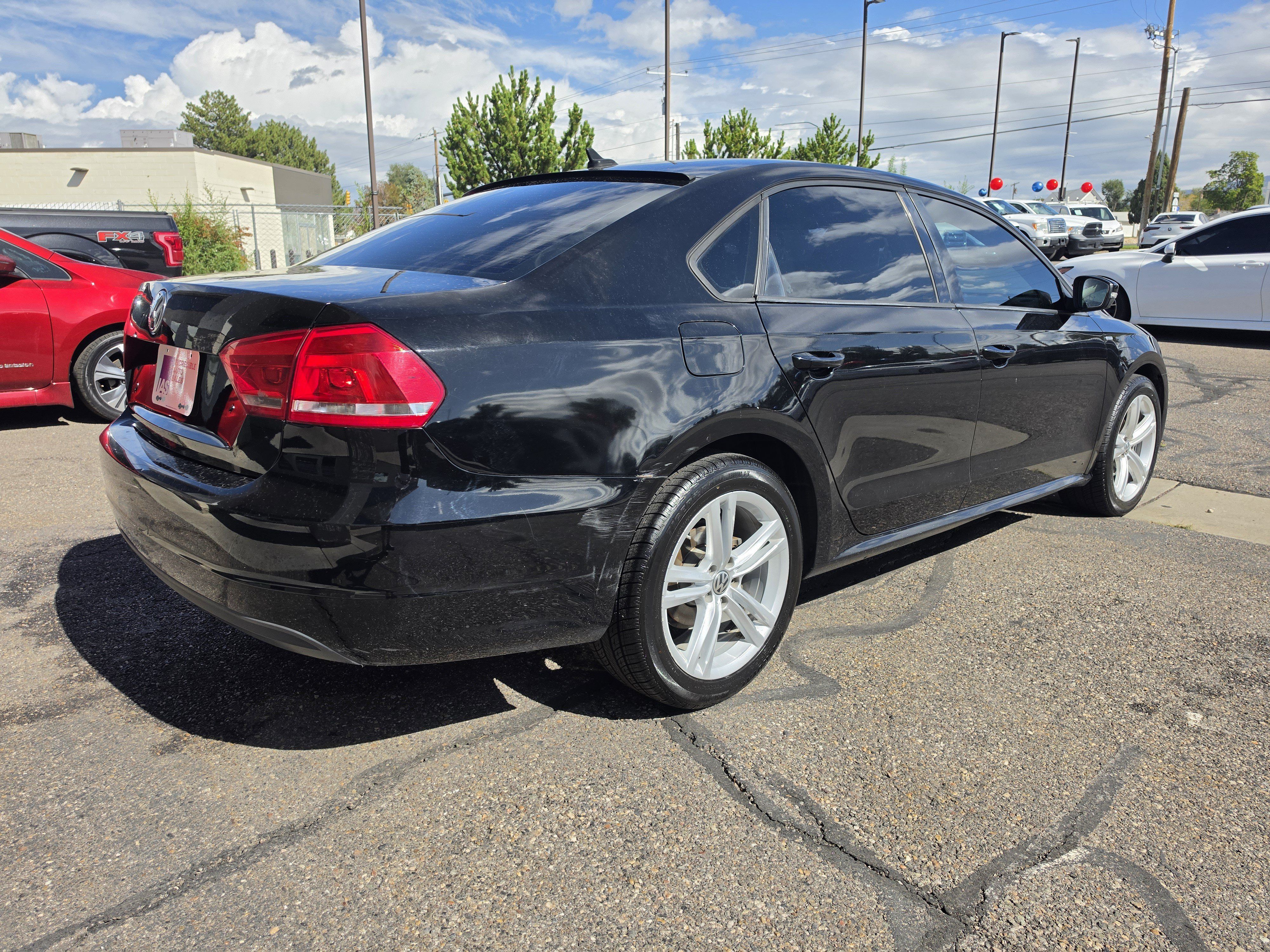 Used 2014 Volkswagen Passat 1.8T Wolfsburg Edition FWD image 7