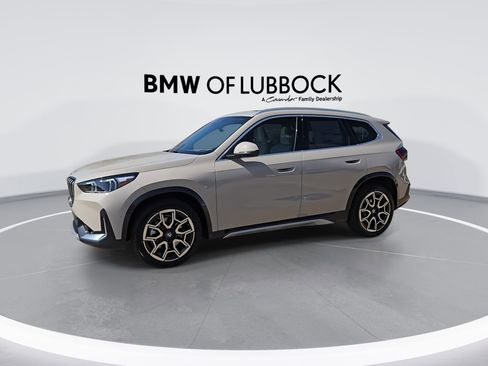 New 2026 BMW X1 xDrive28i w/ Technology Package AWD/4WD image 5