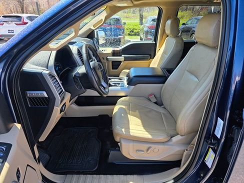 Used 2016 Ford F150 Lariat w/ Equipment Group 502A Luxury AWD/4WD image 15