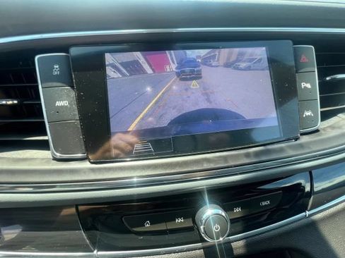 Used 2020 Buick Enclave Premium w/ Sun and Sites Package AWD/4WD image 26