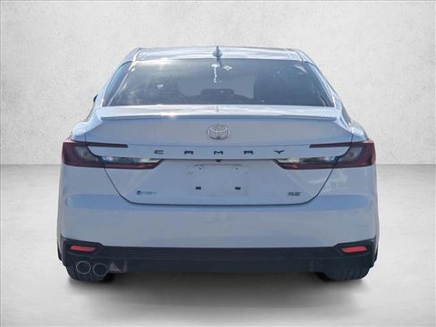 Used 2025 Toyota Camry SE FWD image 6