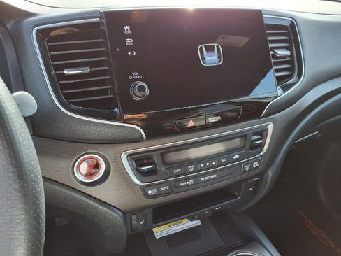 Certified 2023 Honda Passport TrailSport image 10