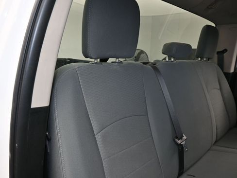 Used 2018 RAM 3500 Tradesman w/ Chrome Appearance Group image 33