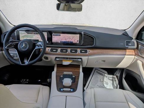 New 2026 Mercedes-Benz GLS 450 4MATIC image 17