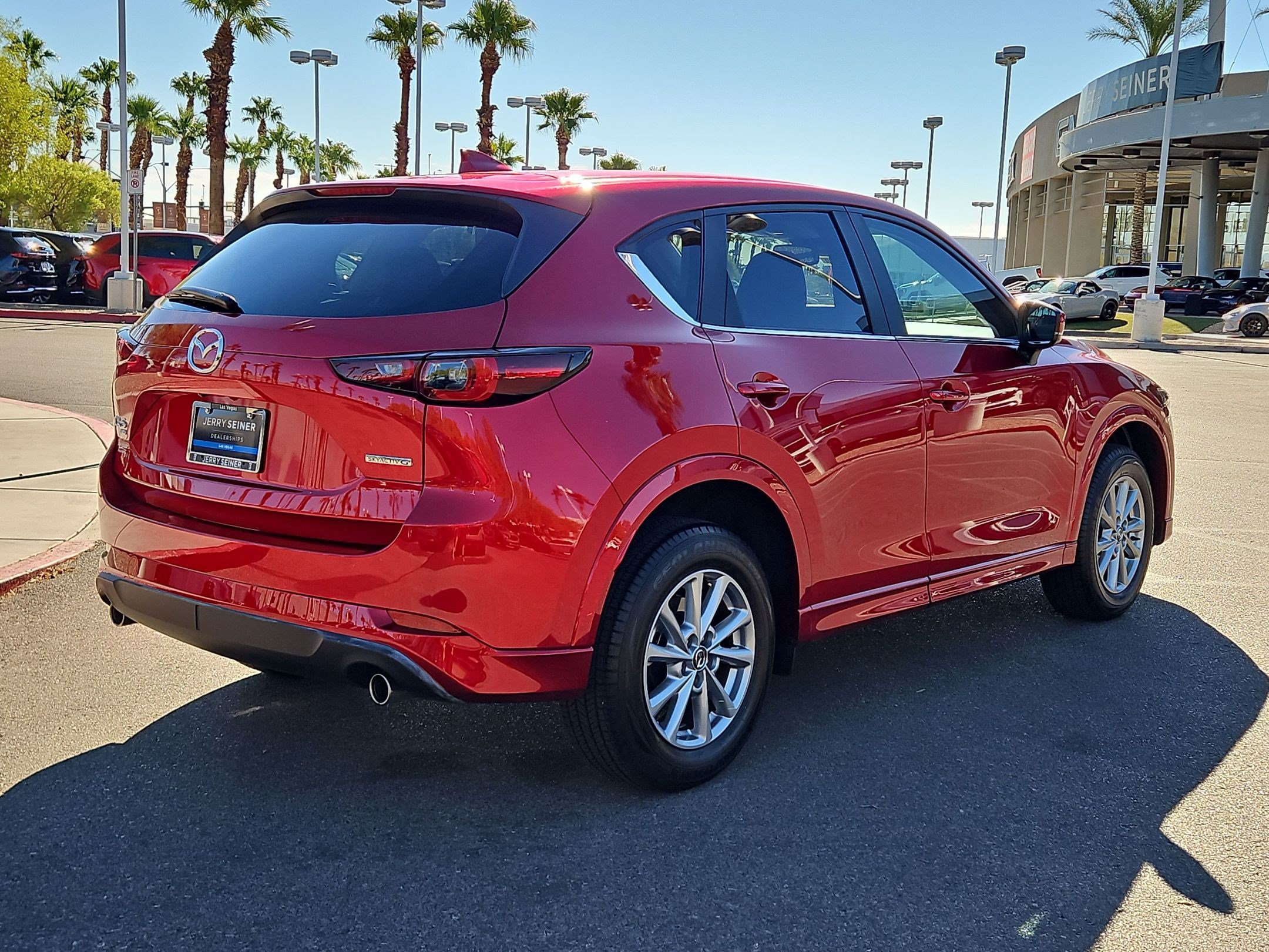 Certified 2024 MAZDA CX-5 AWD 2.5 S w/ Preferred Package image 5