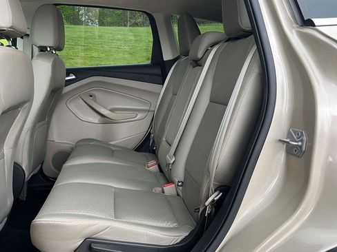 Used 2017 Ford Escape SE AWD/4WD image 22