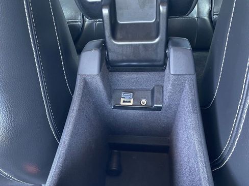 Used 2018 Volvo V60 T5 Dynamic w/ Vision Package FWD image 29