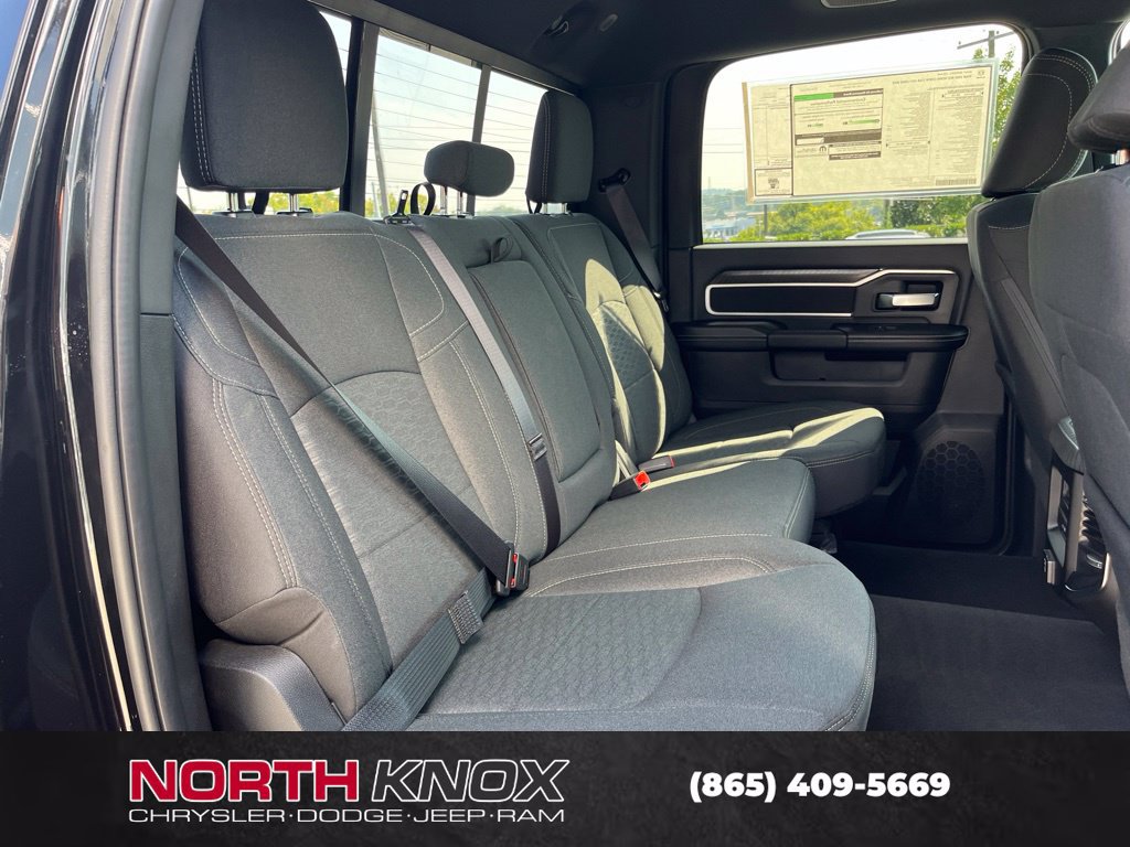 New 2027 RAM 3500 Big Horn AWD/4WD image 25