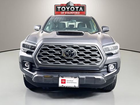 Used 2023 Toyota Tacoma TRD Sport image 2