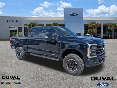 New 2025 Ford F250 Platinum w/ Tremor Off-Road Package