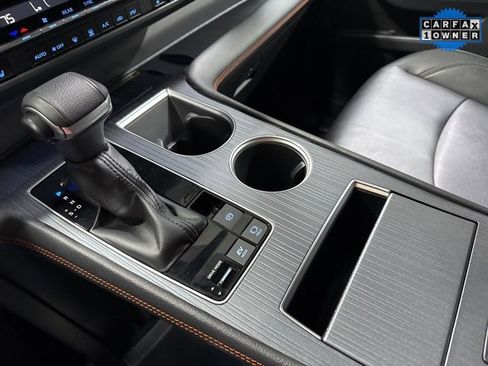 Used 2022 Toyota Sienna XSE image 23