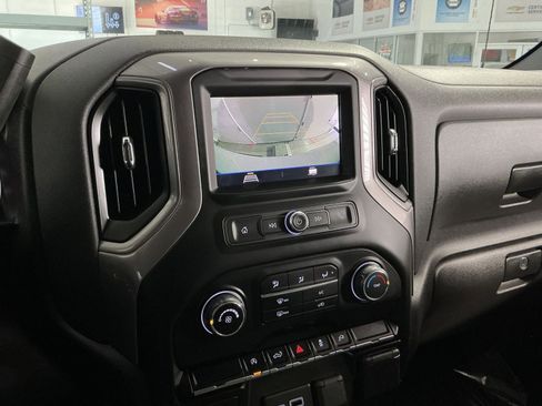 Used 2021 Chevrolet Silverado 1500 Custom w/ Safety Confidence Package image 27