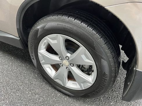 Used 2014 Subaru Forester 2.5i Touring w/ Popular Package #1 AWD/4WD image 21