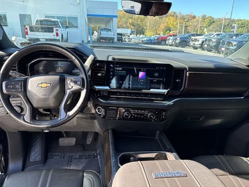 Certified 2024 Chevrolet Silverado 2500 High Country w/ Technology Package image 12