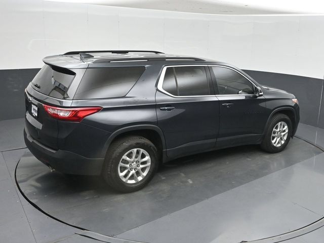 Used 2021 Chevrolet Traverse LT w/ LPO, Blackout Package FWD image 43