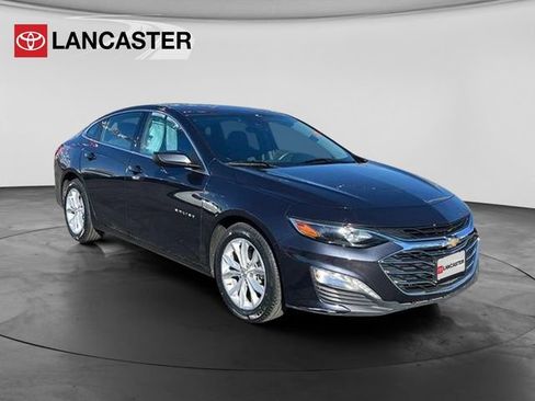 Used 2023 Chevrolet Malibu LT FWD image 1
