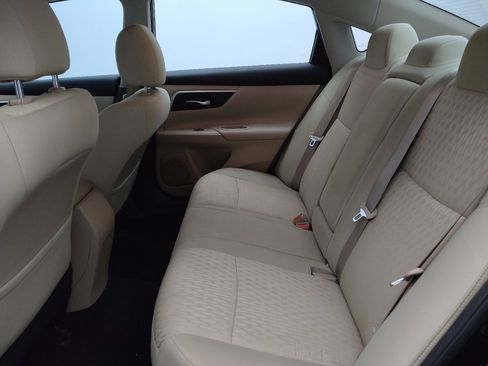 Used 2016 Nissan Altima 2.5 SV image 18