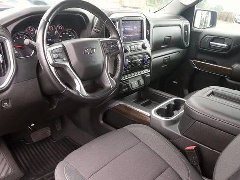 Used 2022 Chevrolet Silverado 1500 RST w/ Convenience Package II image 12