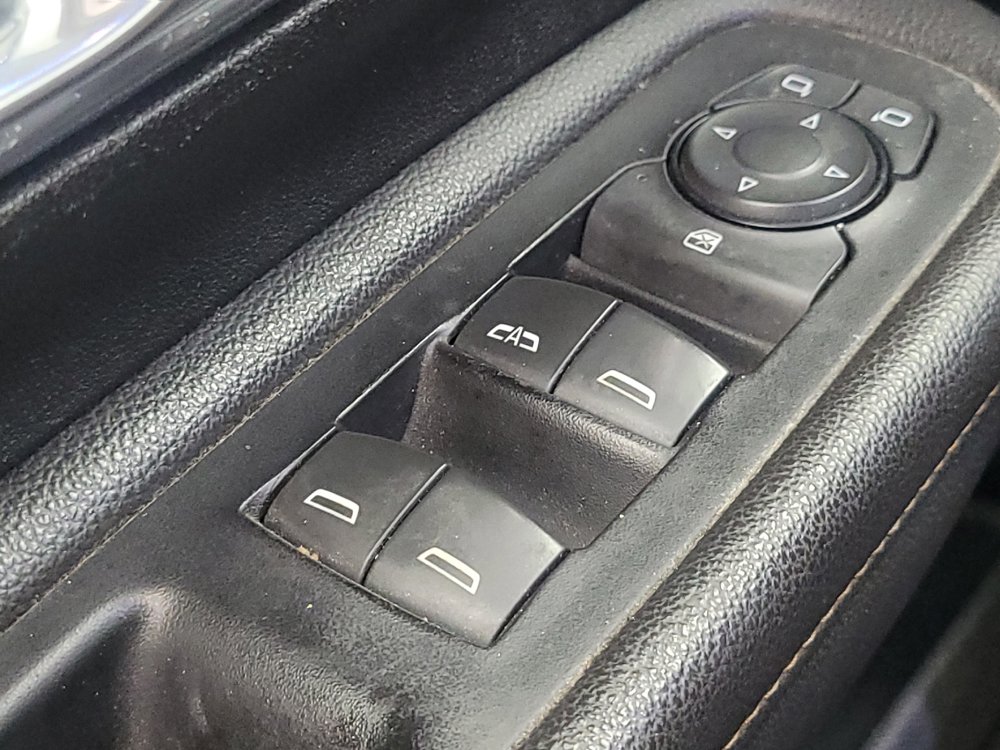 Used 2019 GMC Terrain SLT FWD image 27
