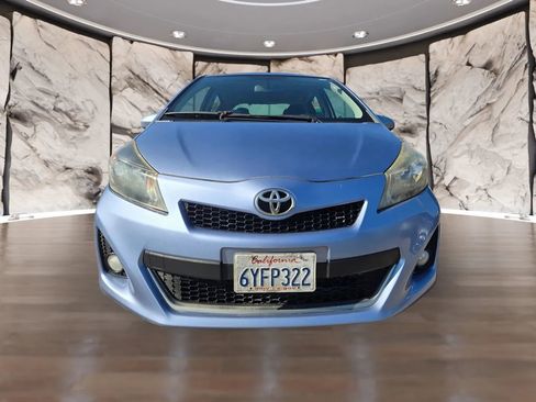 Used 2012 Toyota Yaris SE image 2