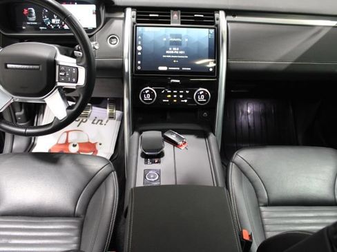 Used 2021 Land Rover Discovery S R-Dynamic AWD/4WD image 2