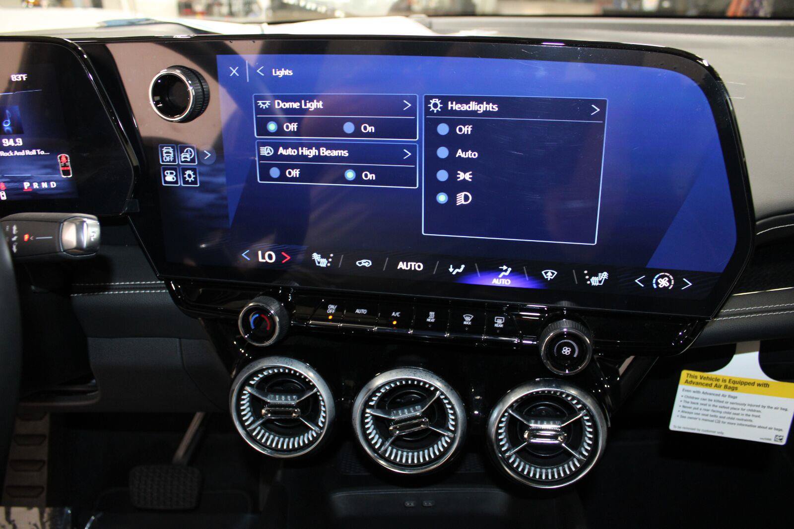 Certified 2024 Chevrolet Blazer EV LT AWD/4WD image 35