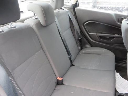 Used 2019 Ford Fiesta SE image 29