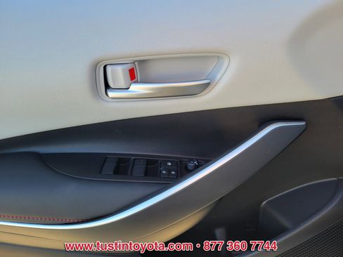 Certified 2025 Toyota Corolla SE image 16