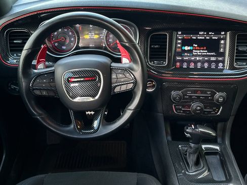 Used 2017 Dodge Charger R/T Scat Pack RWD image 13