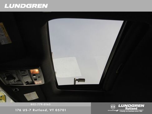 Used 2021 Toyota Tacoma TRD Off-Road image 29