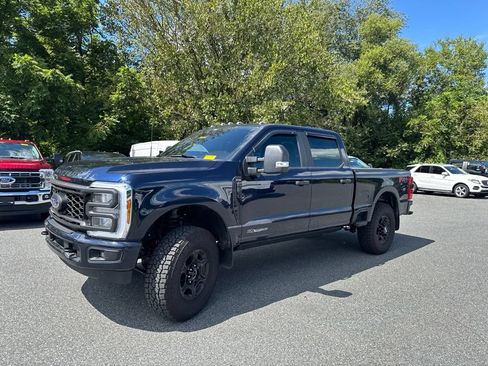 Used 2024 Ford F350 XL w/ STX Appearance Package AWD/4WD image 3