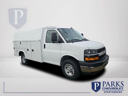 New 2025 Chevrolet Express 3500 w/ Power Convenience Package image 1