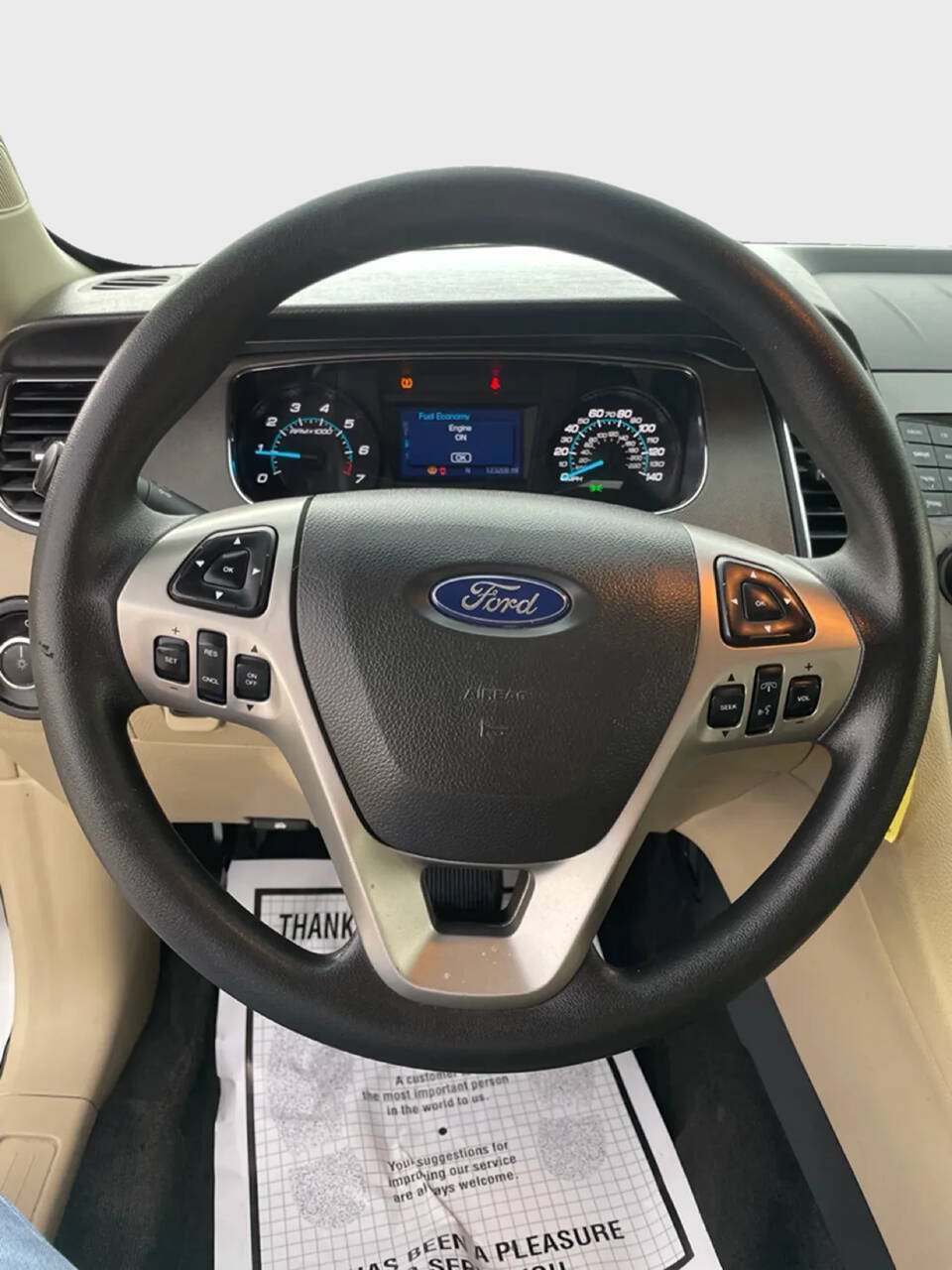 Used 2018 Ford Taurus SE FWD image 7