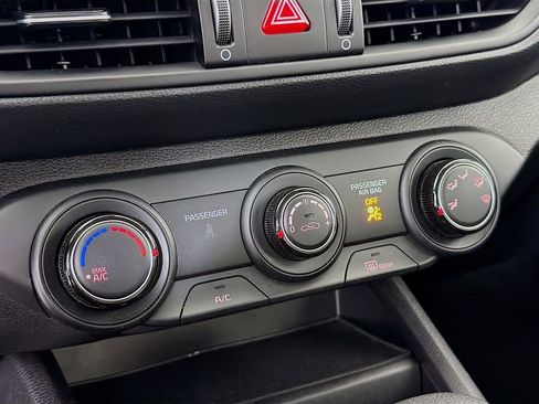 Used 2024 Kia Forte LXS image 14