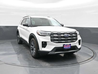 New 2026 Ford Explorer Active w/ Active Comfort Package
