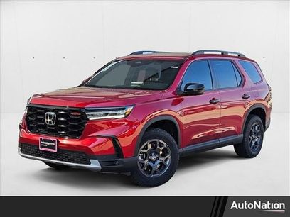 New 2025 Honda Pilot TrailSport