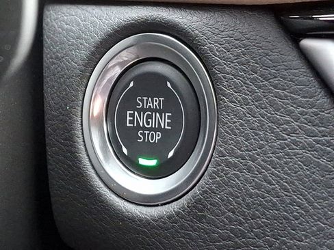 Used 2025 Cadillac XT4 Premium Luxury w/ Cold Weather Package image 23