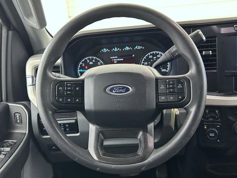 Used 2024 Ford F250 XLT image 11