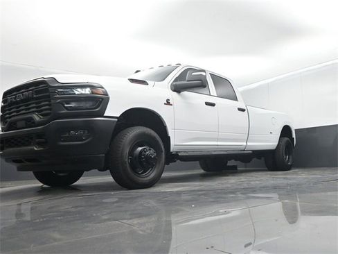 Used 2025 RAM 3500 Tradesman image 44