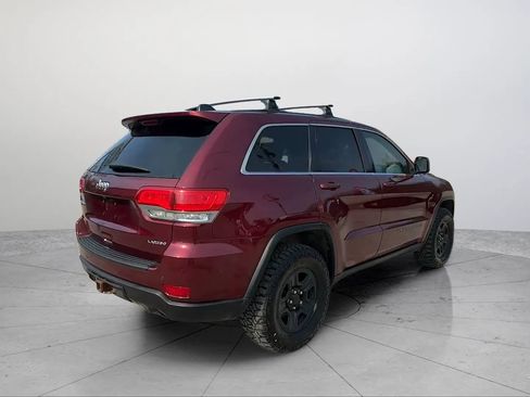 Used 2019 Jeep Grand Cherokee Laredo image 5