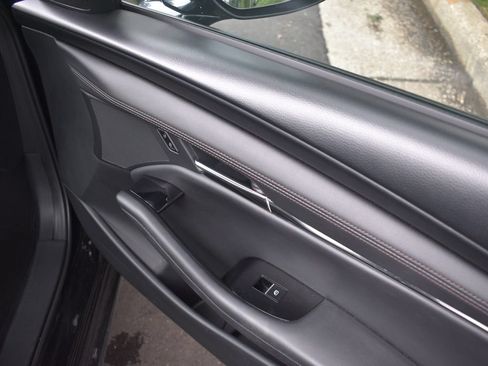 Used 2025 MAZDA MAZDA3 s FWD image 20