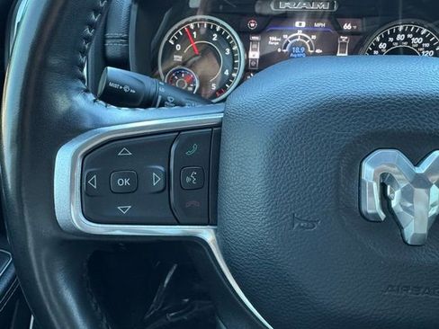 Used 2022 RAM 1500 Laramie AWD/4WD image 23