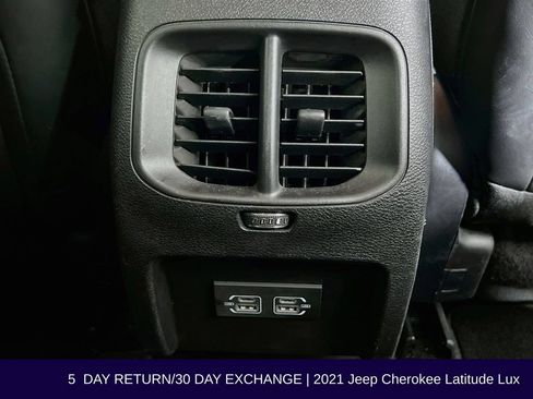 Used 2021 Jeep Cherokee Latitude Lux AWD/4WD image 28