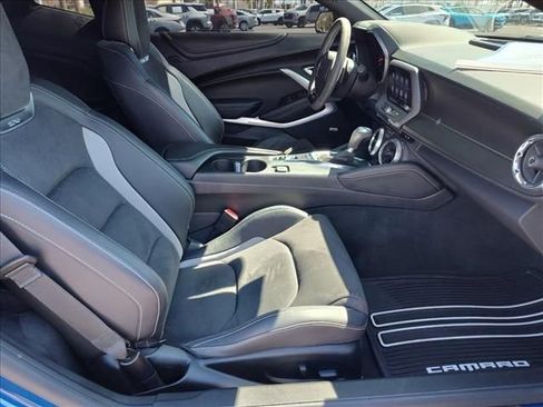 Certified 2022 Chevrolet Camaro SS image 11