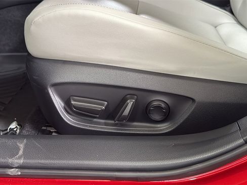 Used 2026 Toyota Prius XLE image 14