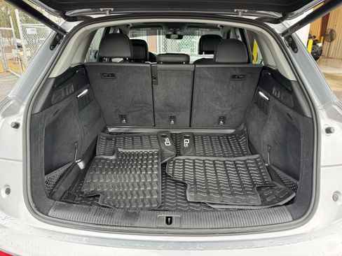 Used 2023 Audi Q5 2.0T Premium image 8